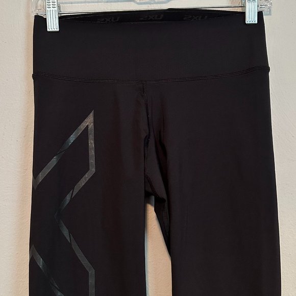 2XU Women's MCS Mid-Rise Compression Tights in Black Size Medium - Picture 3 of 16